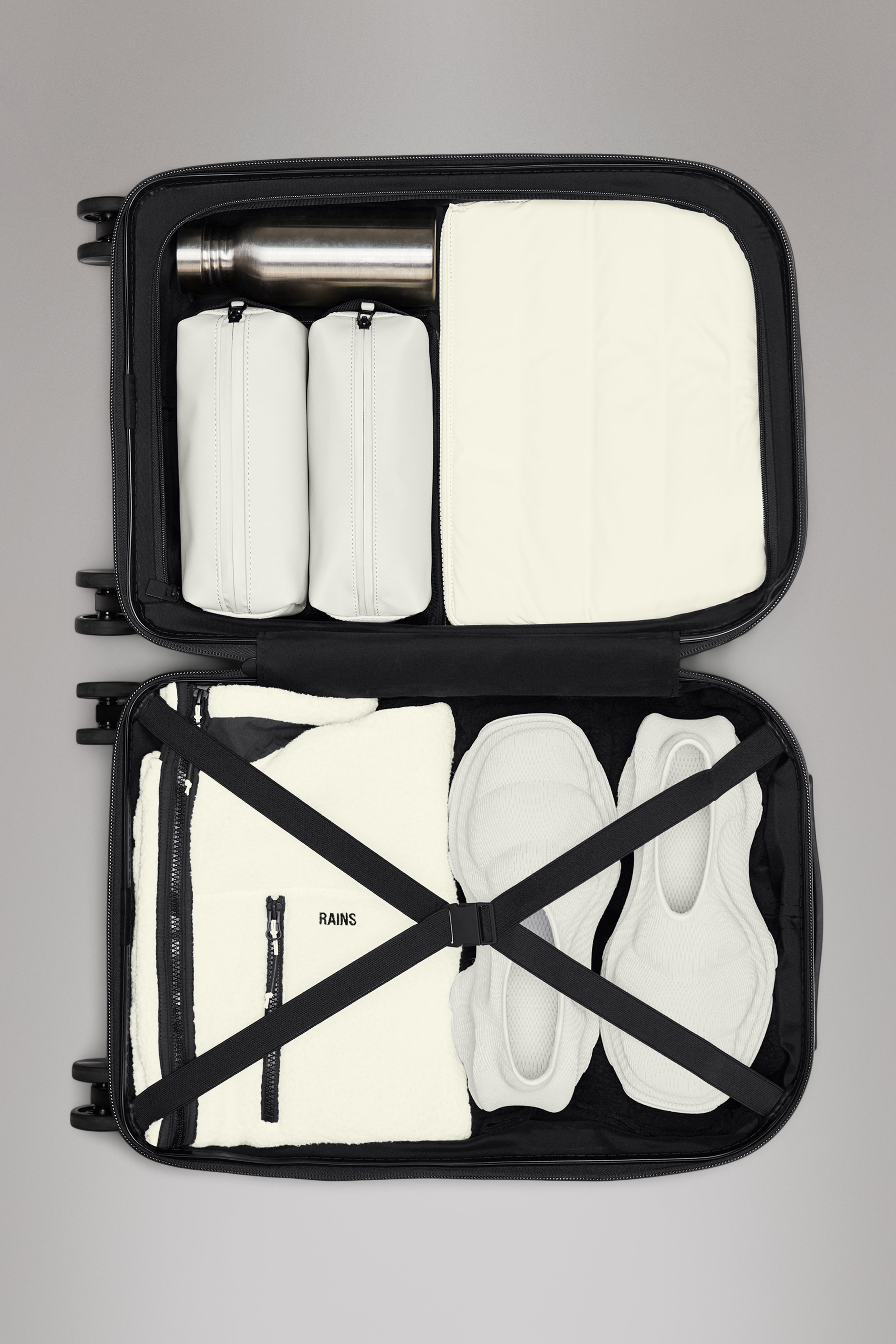 RAINS Texel Cabin Trolley Black Trolley
