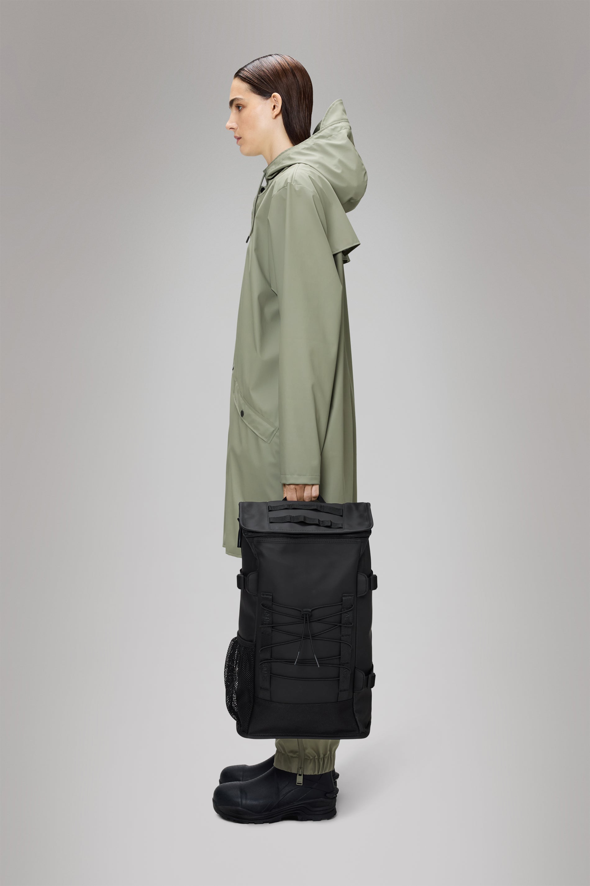 RAINS Trail Mountaineer Bag Black Backpack