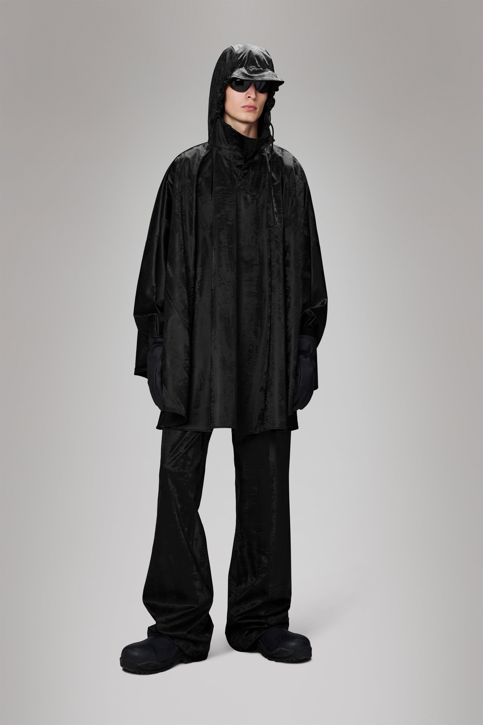 RAINS Cape Coal Cape