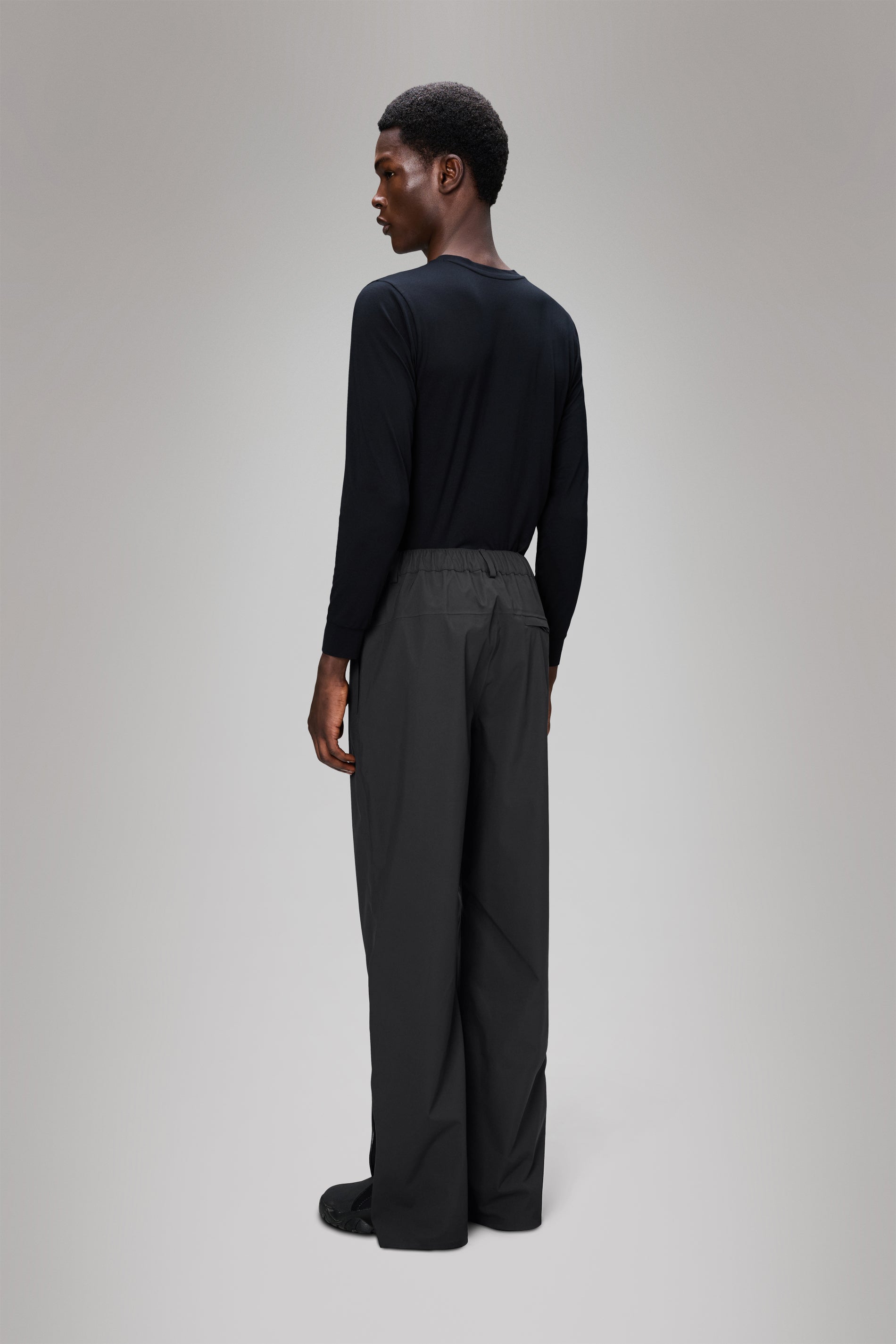 RAINS Suva Hardshell Pants Regular Black Pants