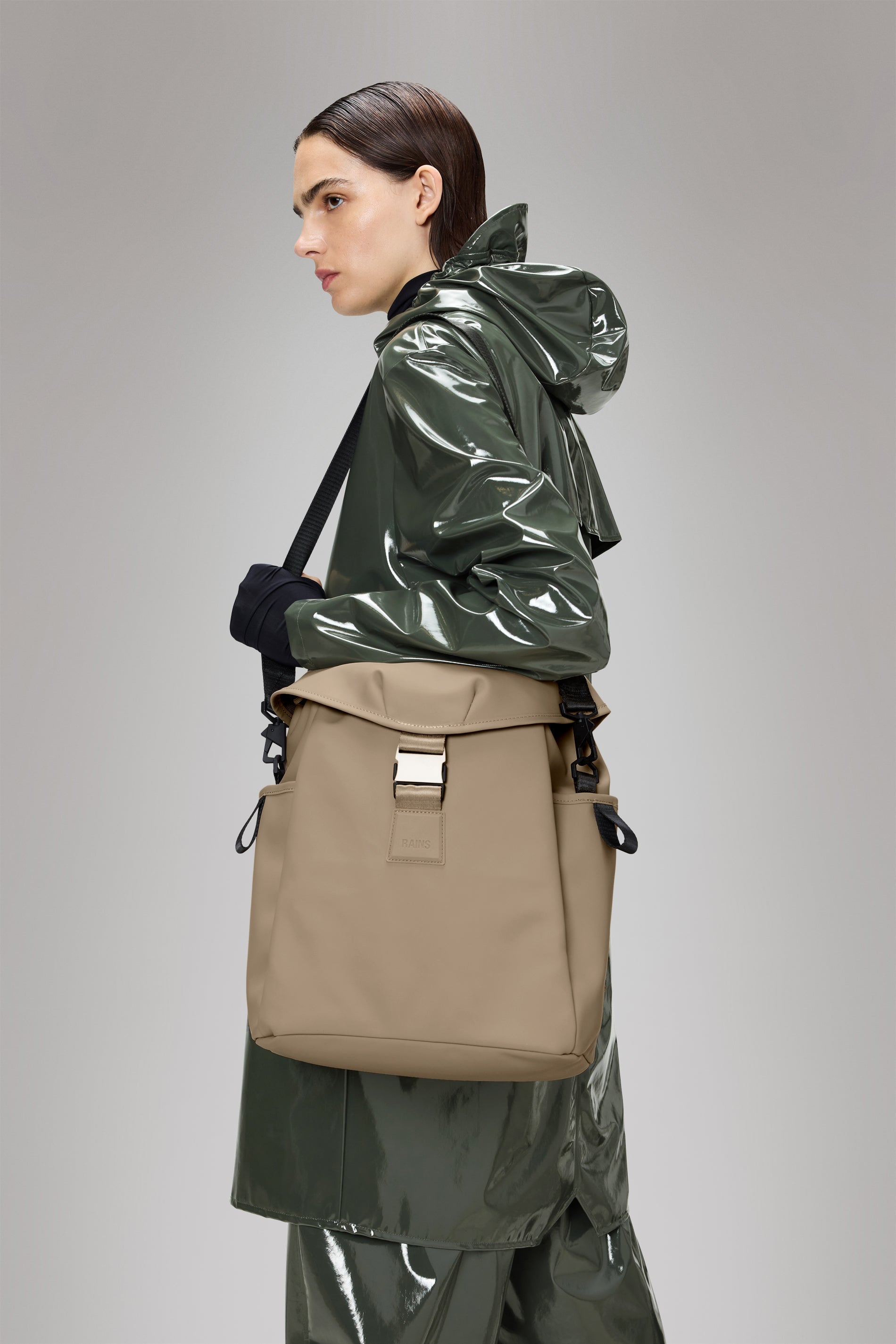 RAINS Valera Bucket Backpack Beige Backpack