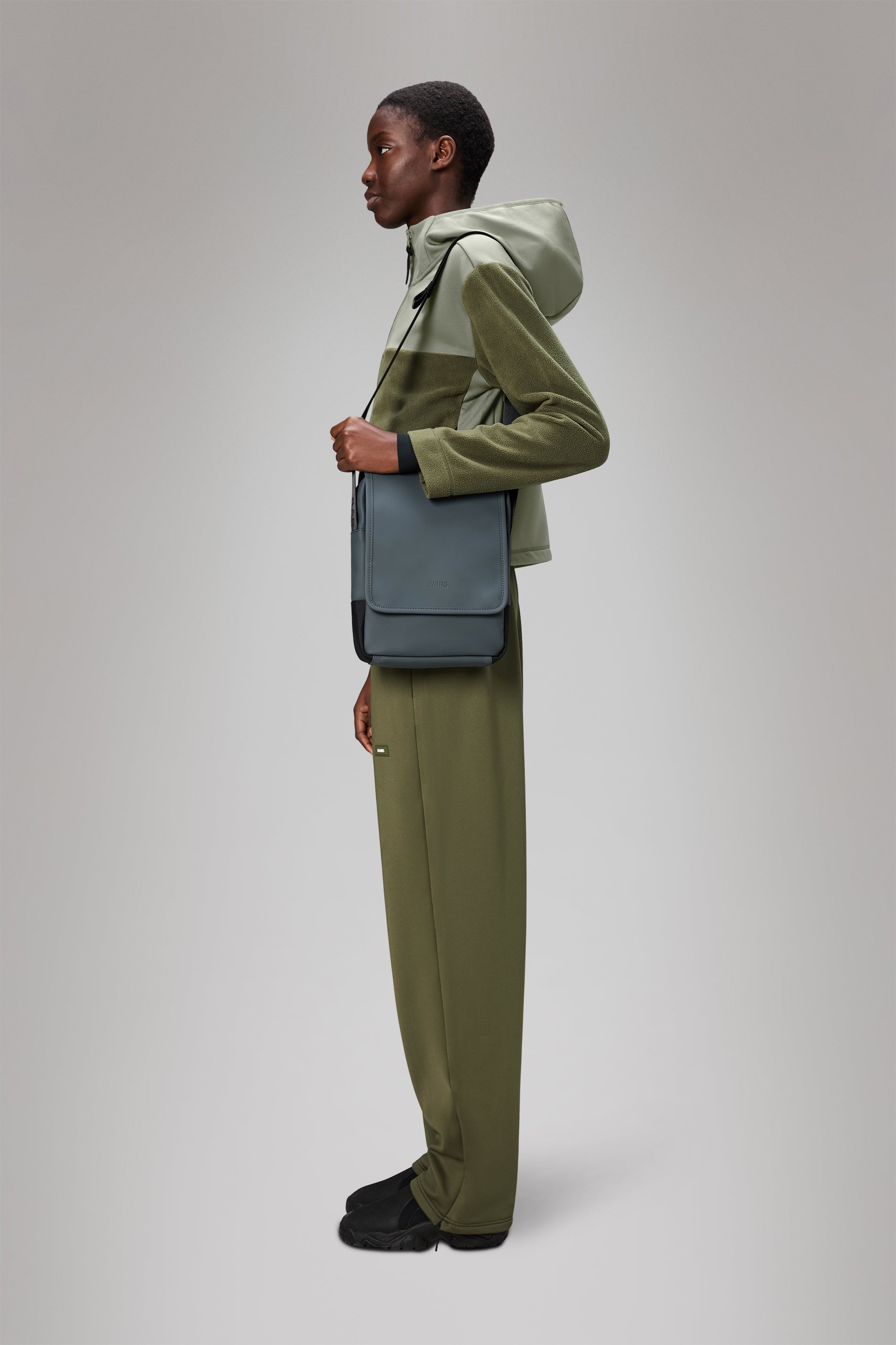 RAINS Trail Reporter Bag Lagoon 3.40L H27 x D6 x W21 cm Crossbody