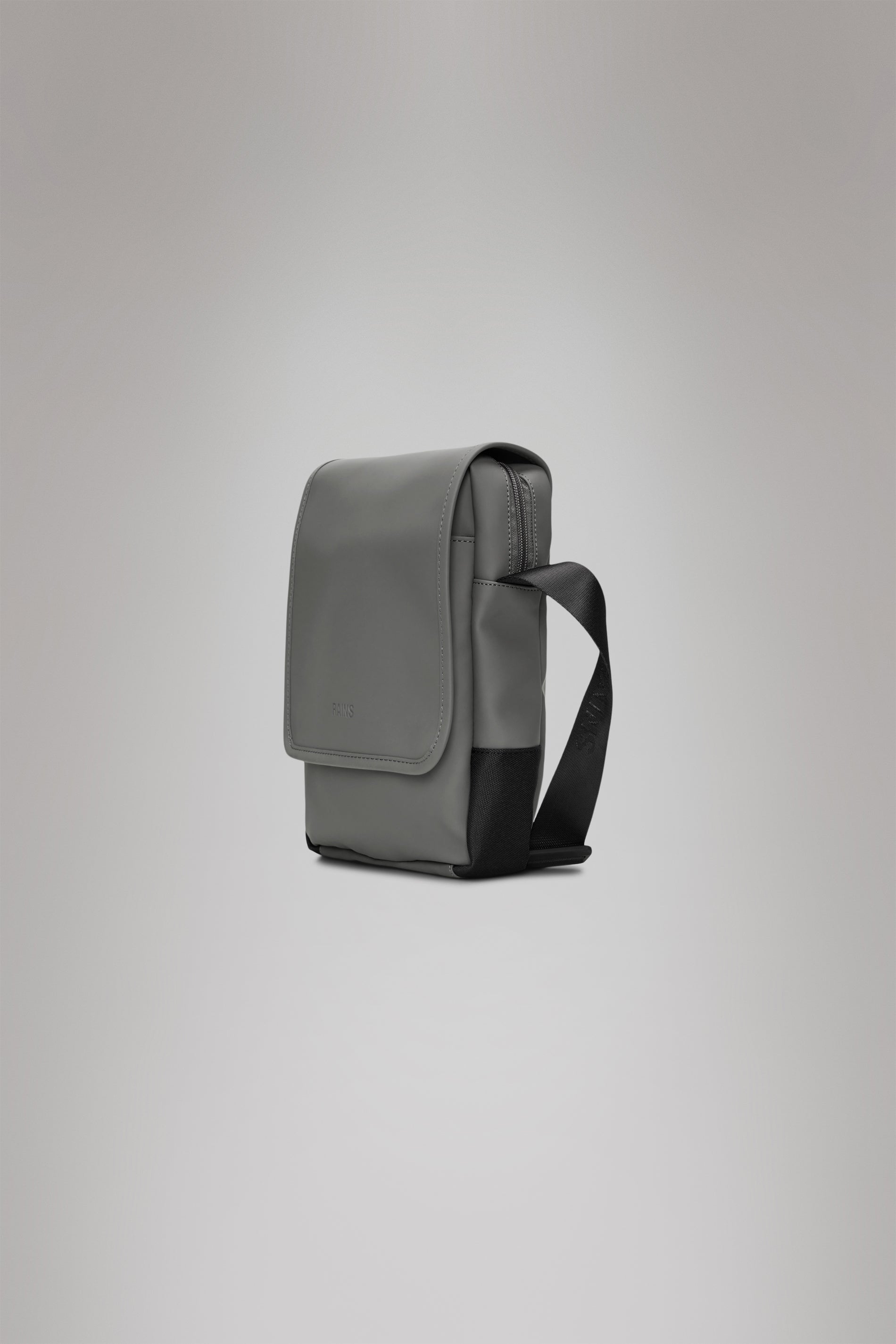 RAINS Trail Reporter Bag Grey 3.40L H27 x D6 x W21 cm Crossbody