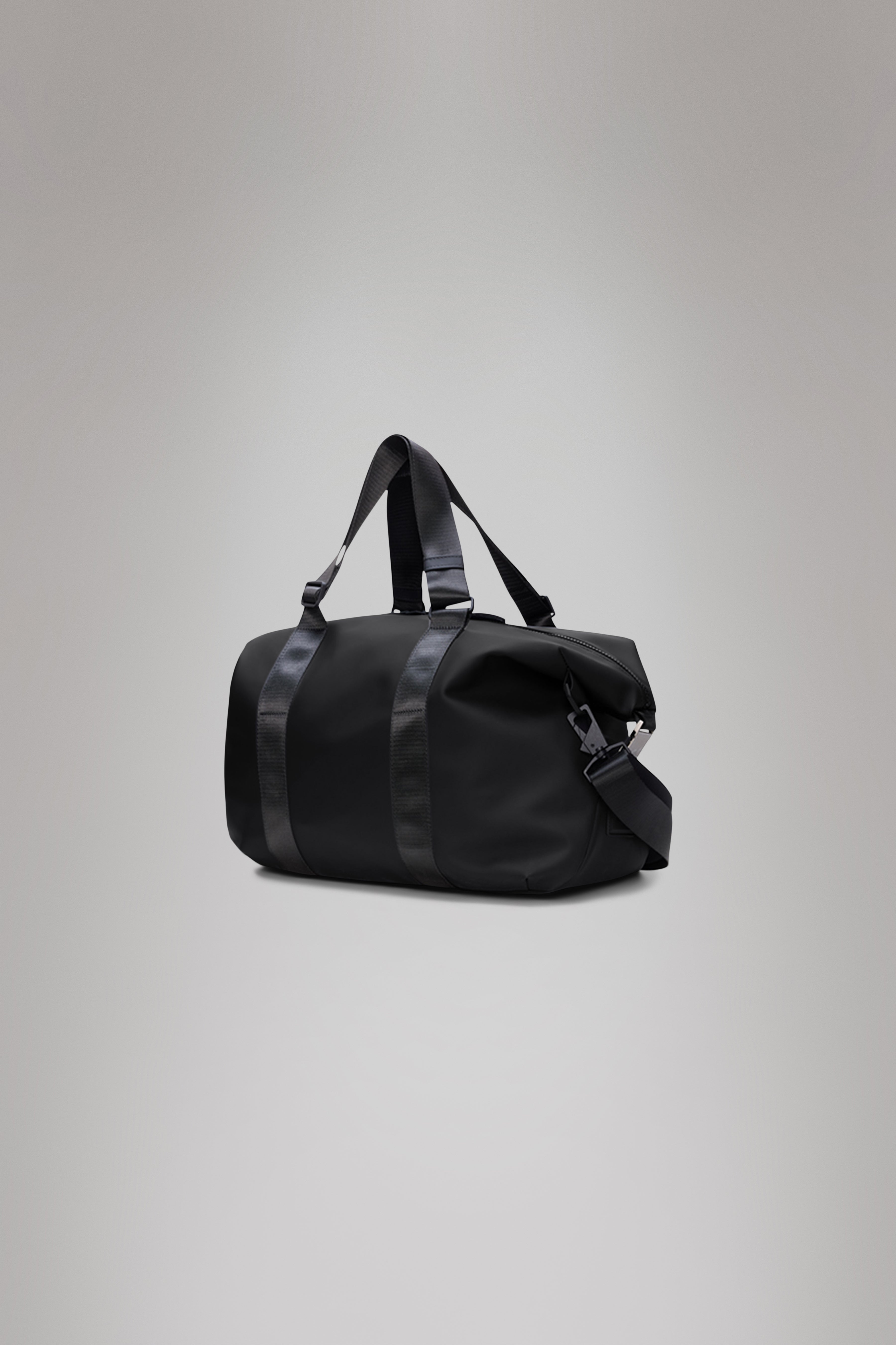 RAINS Valera Weekend Bag Small Black Weekender