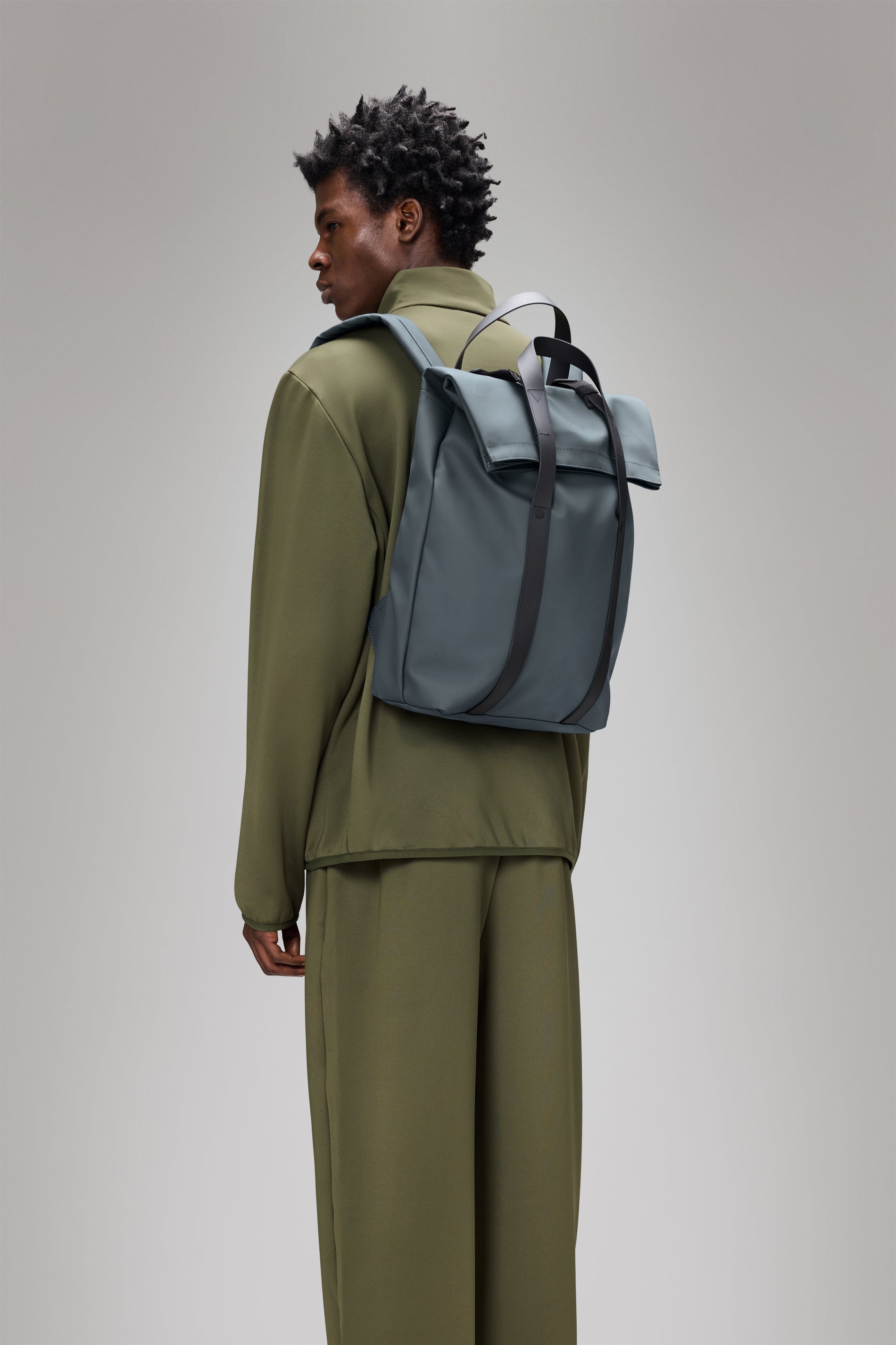Rains® Green Backpack för 1 099 kr | Fri Frakt