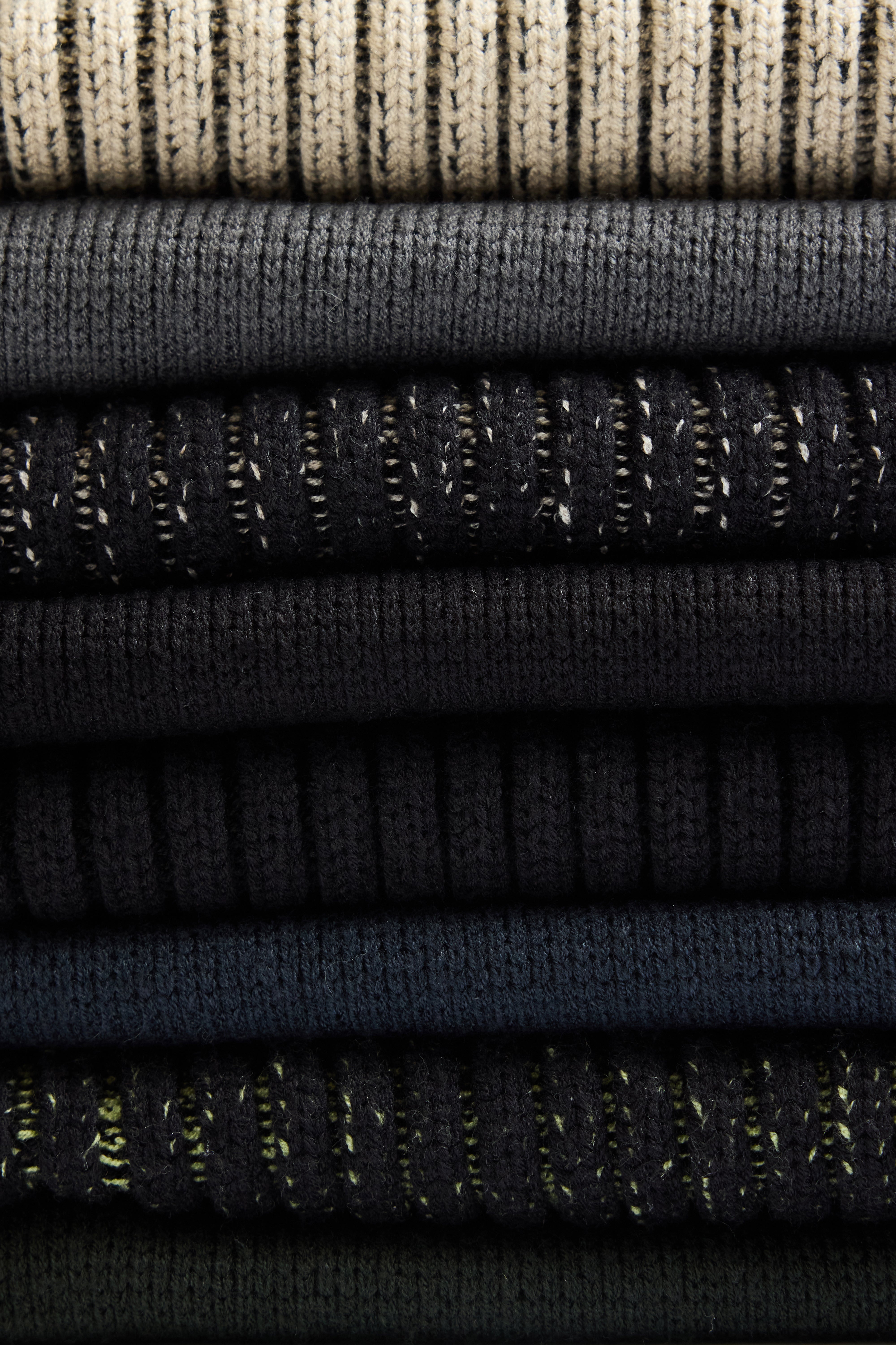 RAINS Sapa Knit Crew Neck Black/Acid Long Sleeve