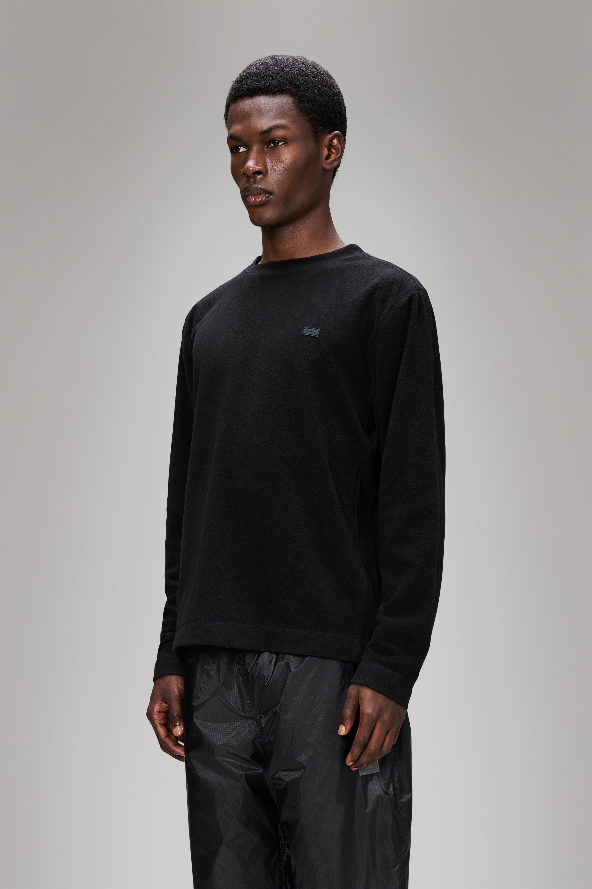 RAINS Addis Fleece Crewneck Black Long Sleeve