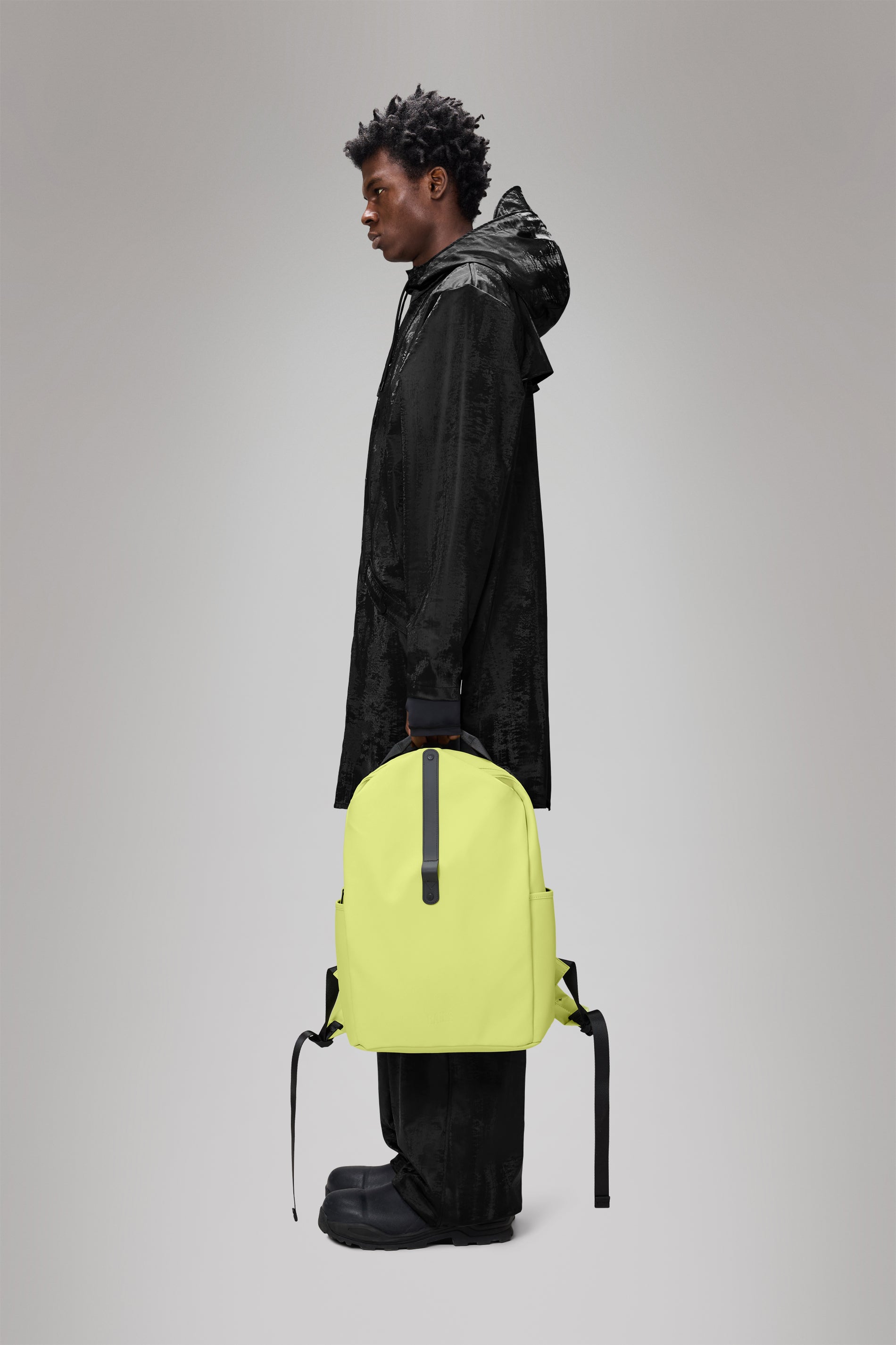 Rains® Green Backpack för 1 099 kr | Fri Frakt