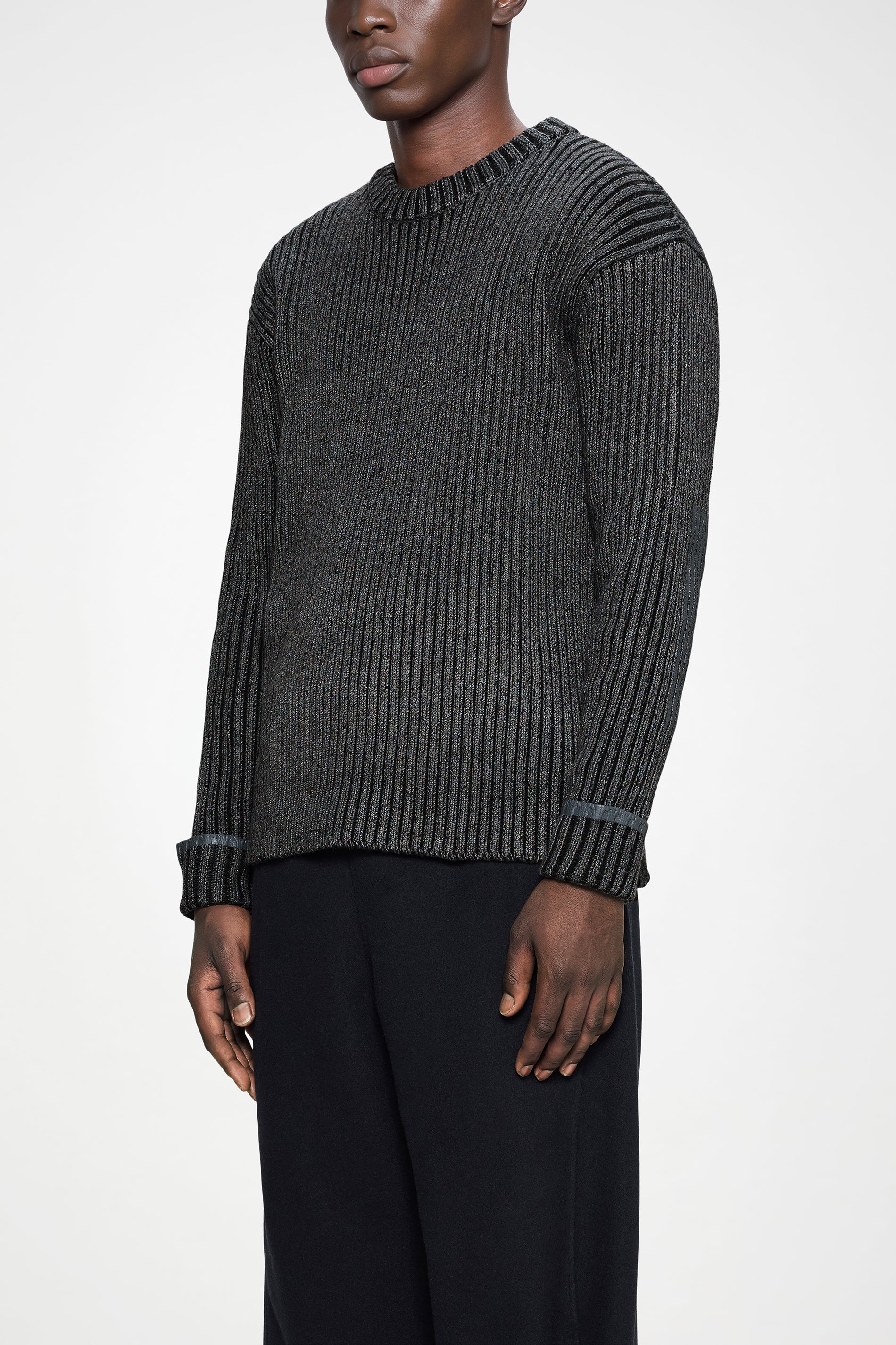 RAINS Sapa Knit Crew Neck Dark Grey / Black Long Sleeve