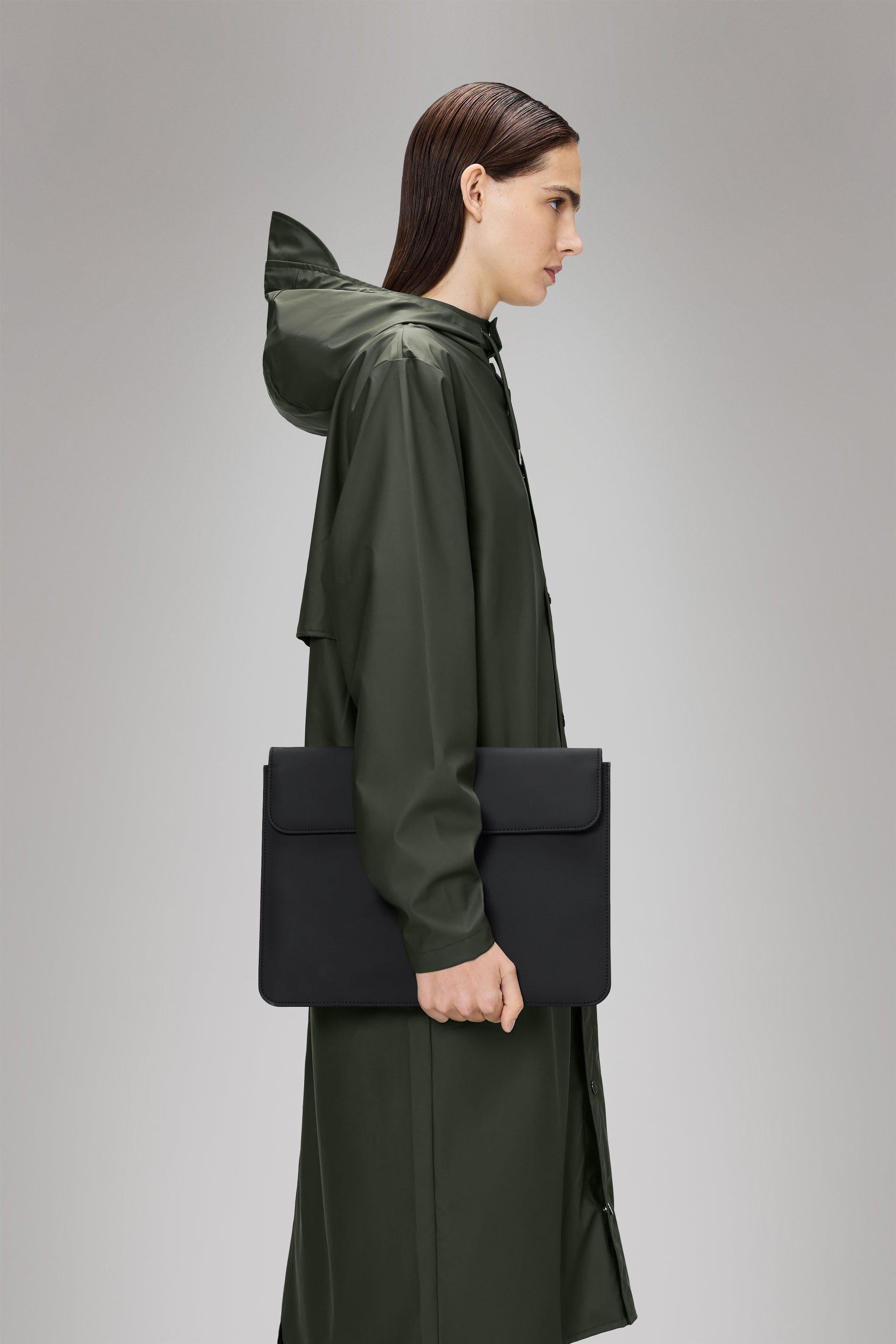 RAINS Laptop Portfolio 13″/14″ Black 0.50L H27 x D0 x W36.50 cm Laptop Case