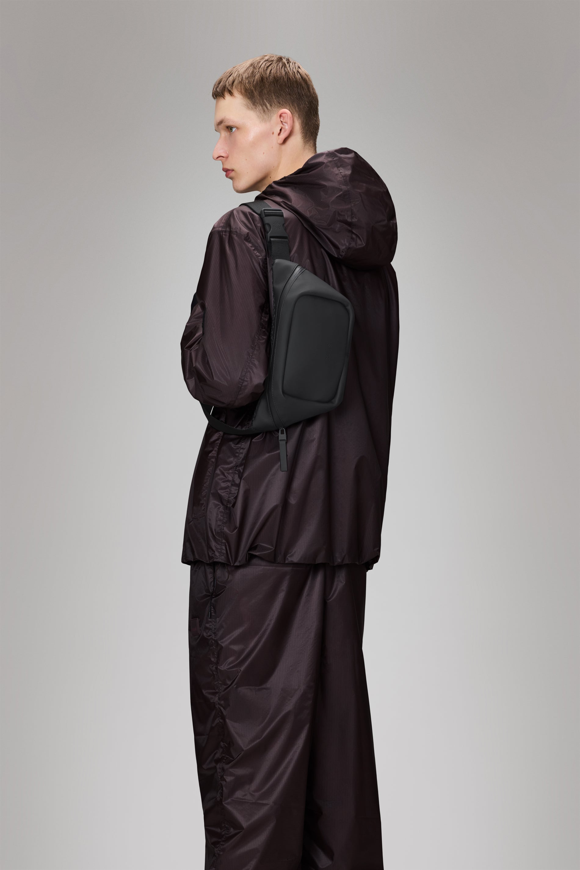 RAINS Bum Bag Mini Black 4.30L H17 x D4.50 x W30 cm Bum bag