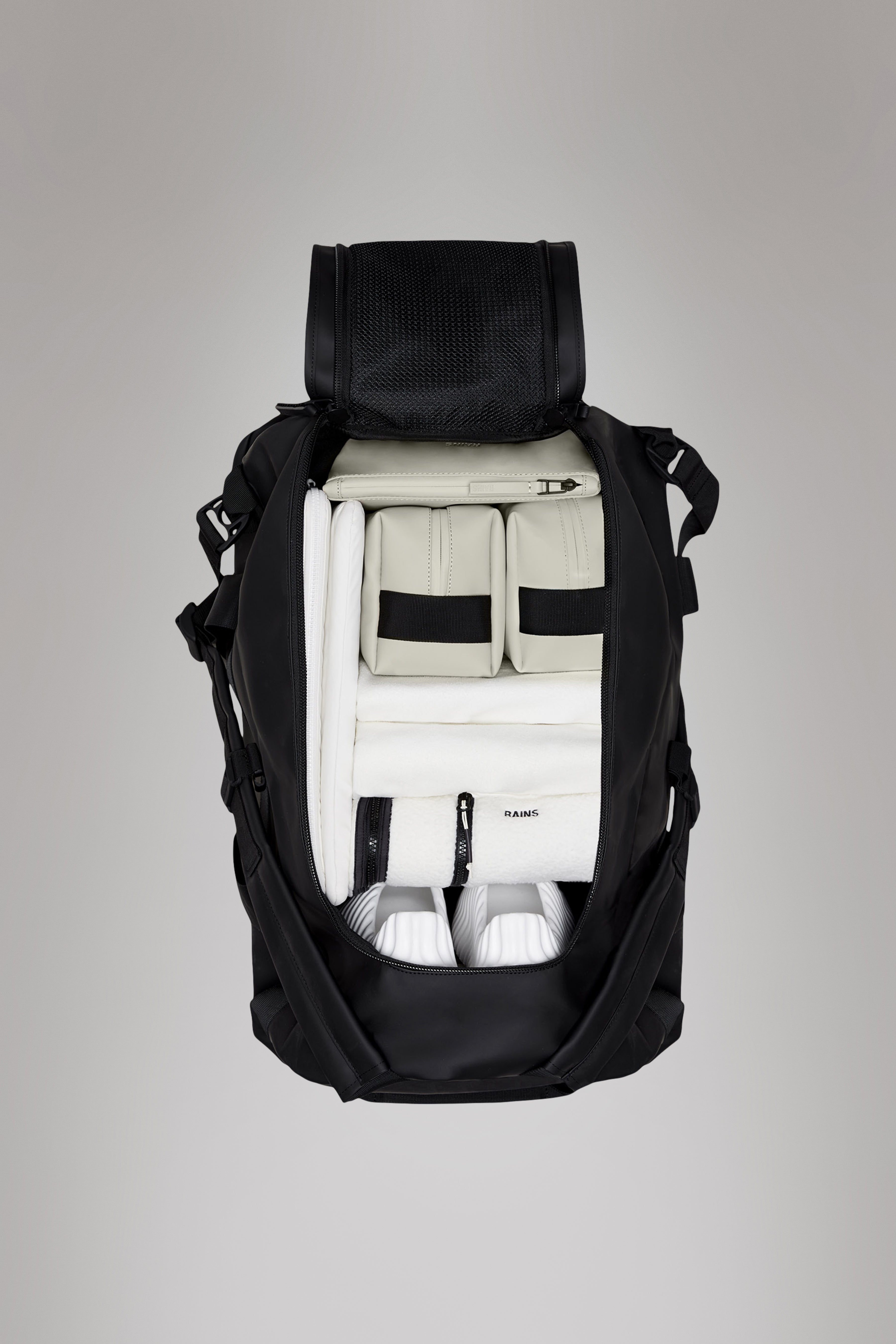 RAINS Texel Duffel Bag Small Depth Duffel