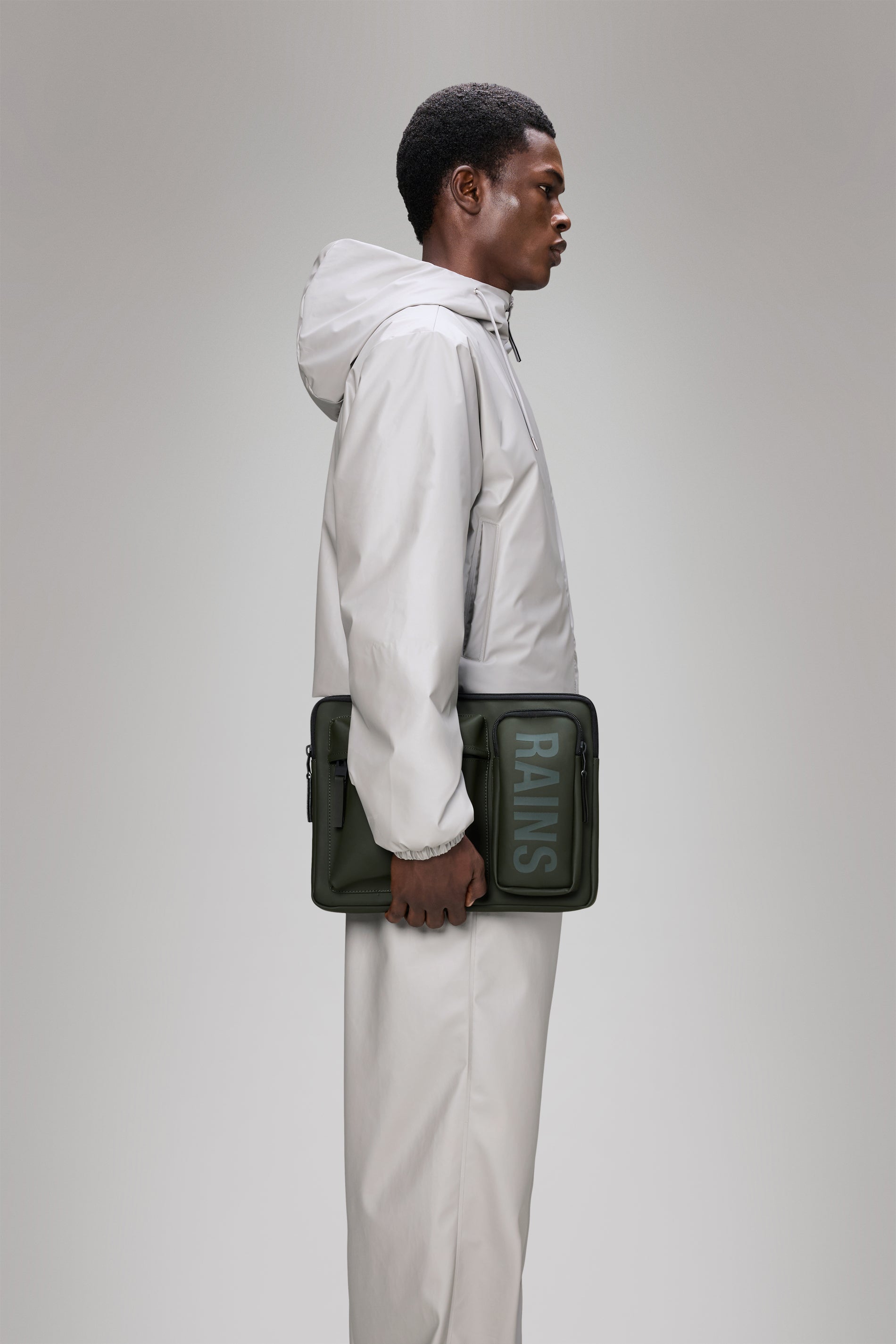 RAINS Texel Laptop Case 13″/14″ Green 2.20L H25 x D2.50 x W35 cm Laptop Case